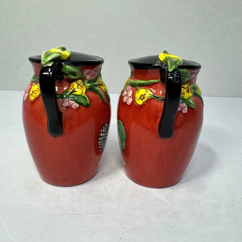 Blue Sky Elisabeth Pohle Rooster Salt and Pepper Shakers Red Floral 2004 Set VTG
